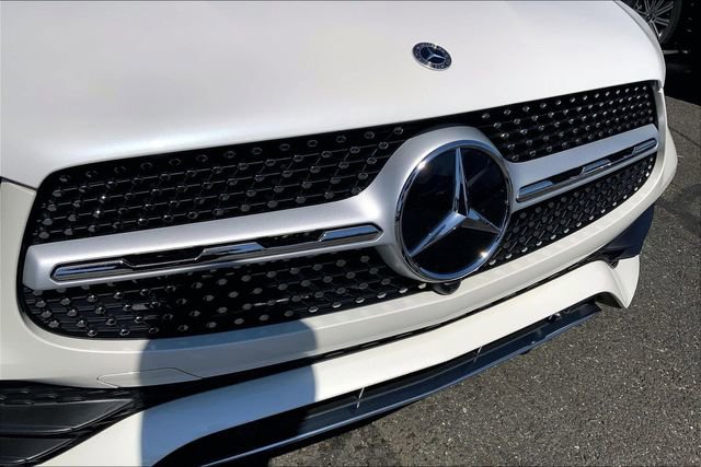 Certified 2023 Mercedes-Benz GLC 300 4MATIC Coupe image 6