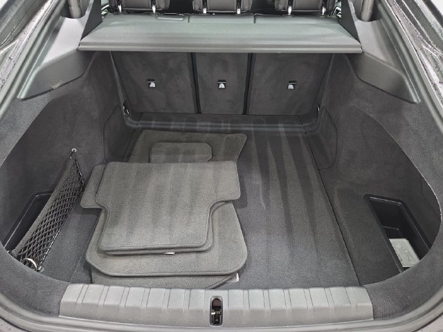 Certified 2024 BMW i4 eDrive40 w/ Premium Package RWD image 30