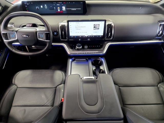 New 2026 Ford Expedition Platinum w/ Stealth Appearance Package AWD/4WD image 19