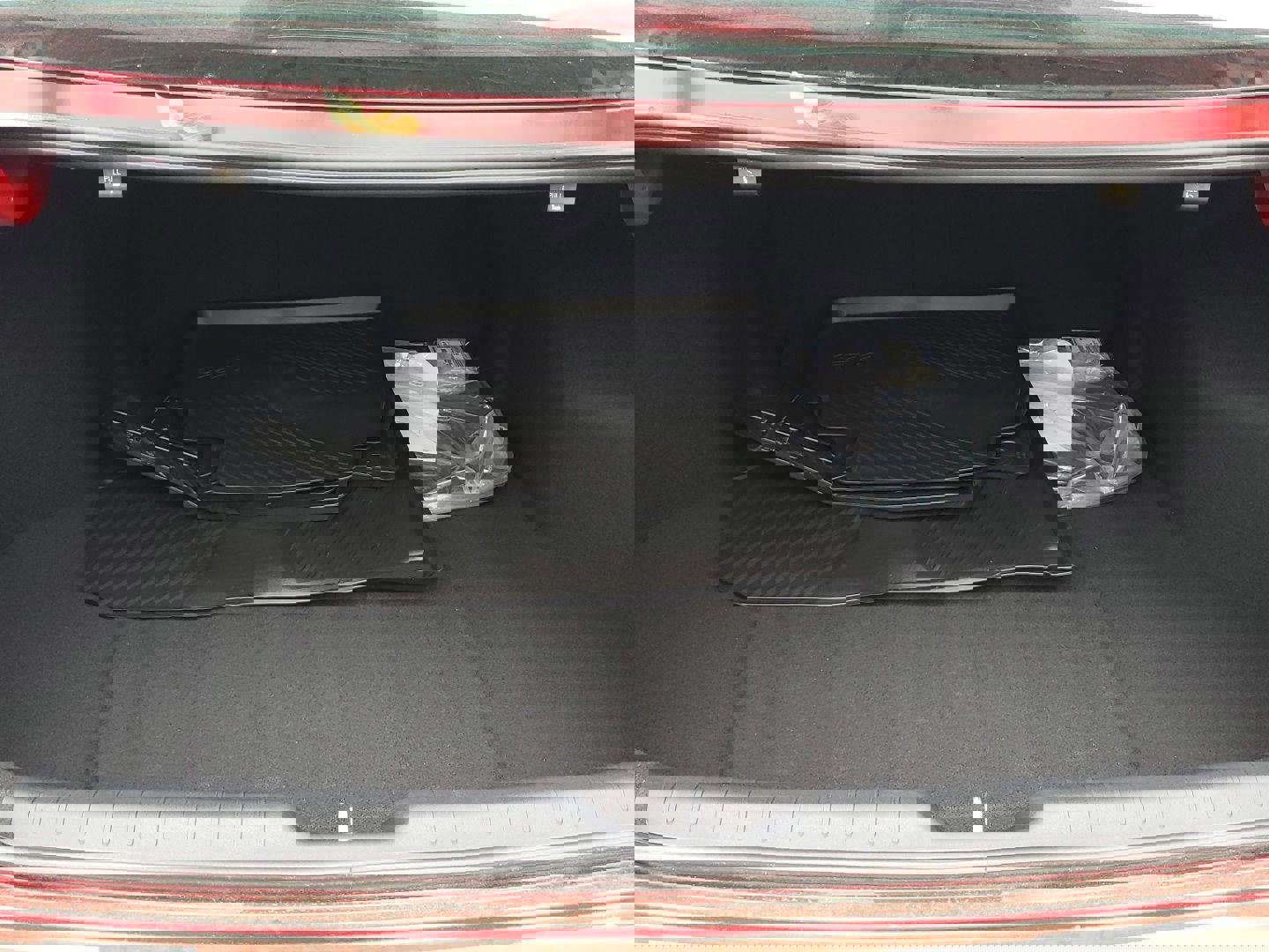 New 2025 Kia K4 LXS image 9