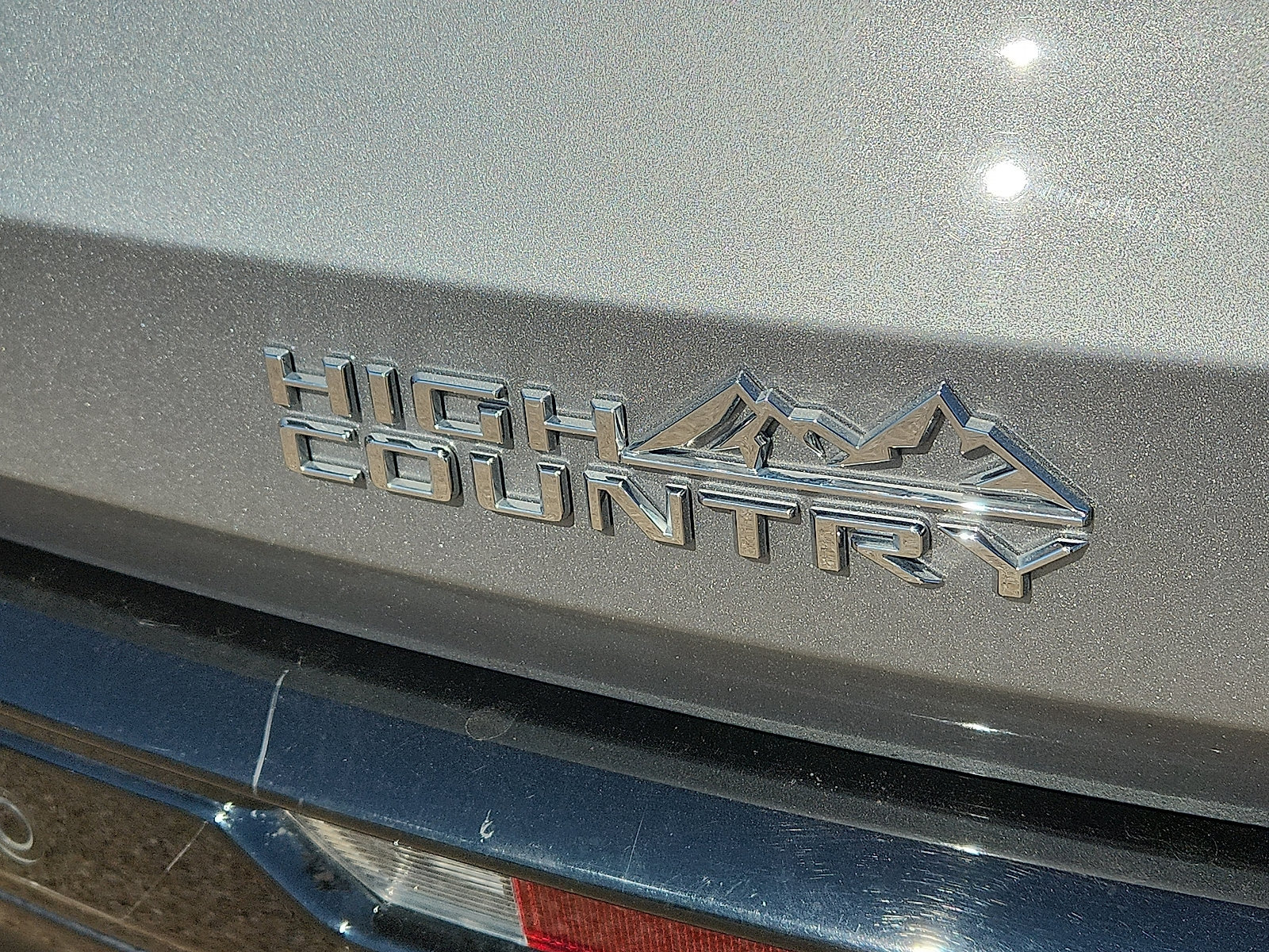 Used 2026 Chevrolet Traverse High Country w/ LPO, Floor Liner Package FWD image 10