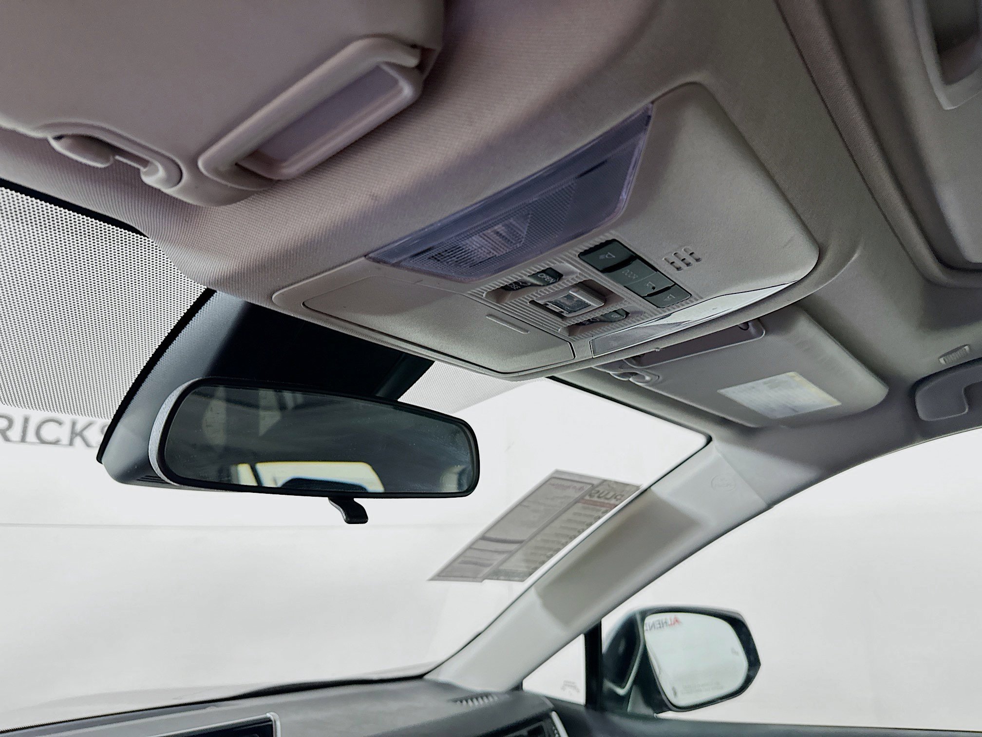 Used 2024 Toyota RAV4 XLE Premium image 18