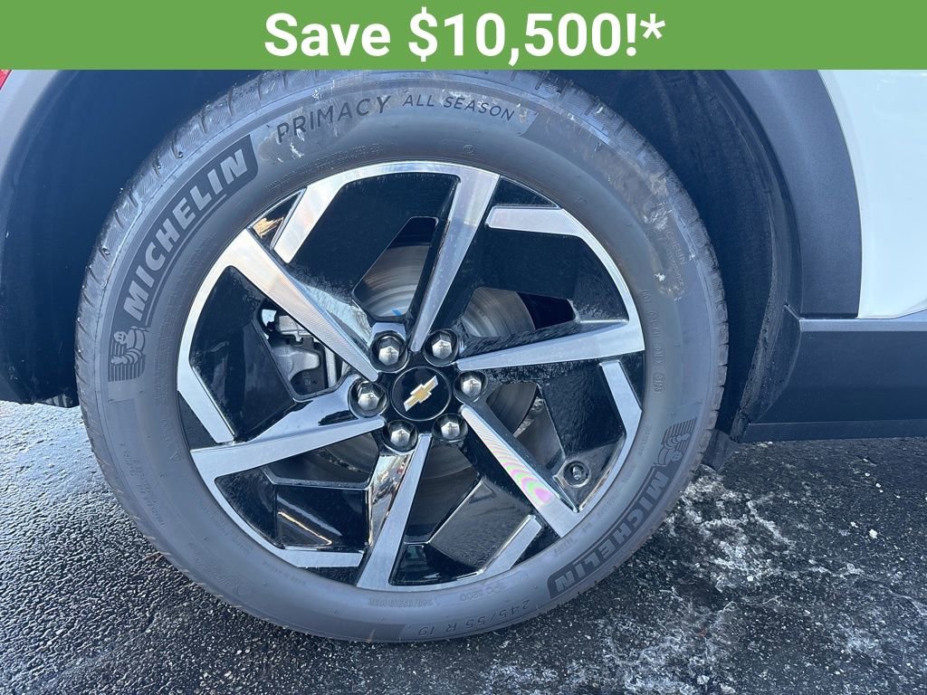 New 2026 Chevrolet Equinox EV LT image 38