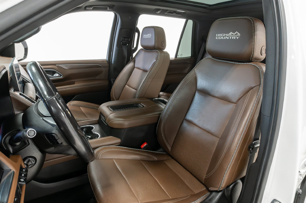 Used 2021 Chevrolet Tahoe High Country AWD/4WD image 11