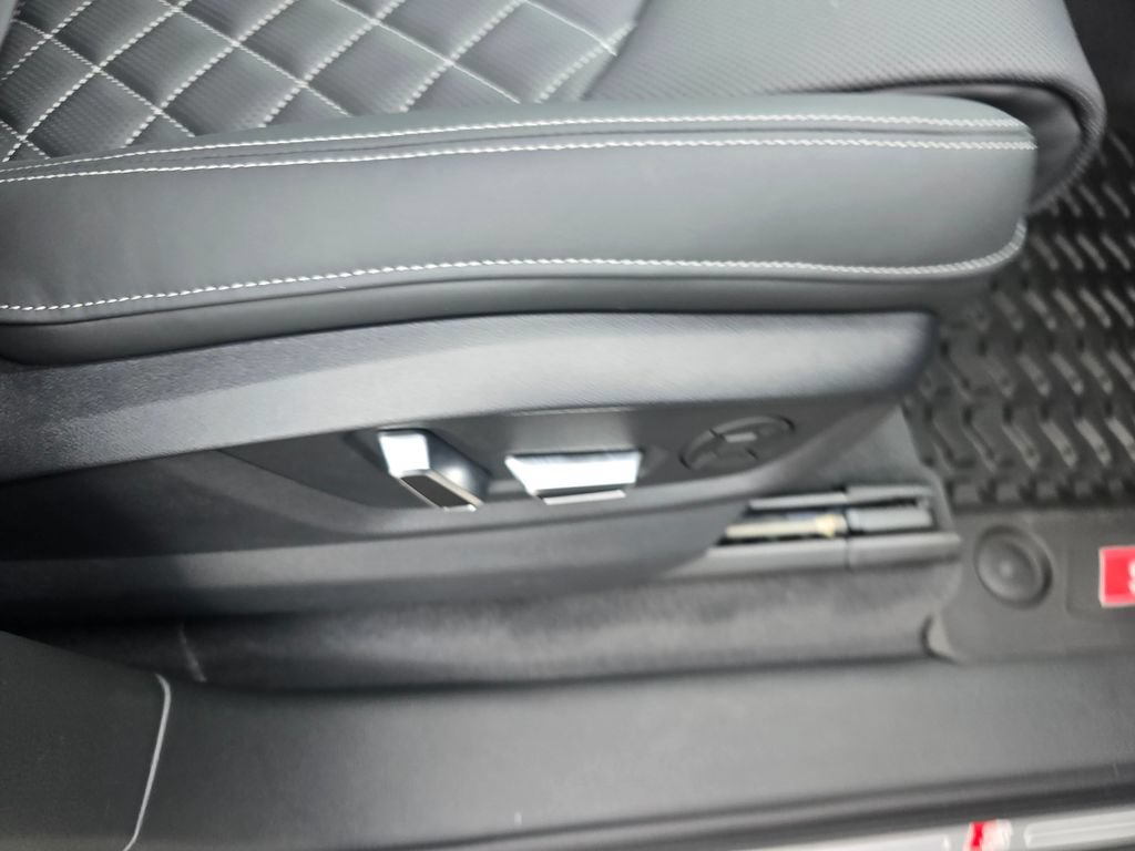New 2026 Audi SQ7 Premium Plus AWD/4WD image 20