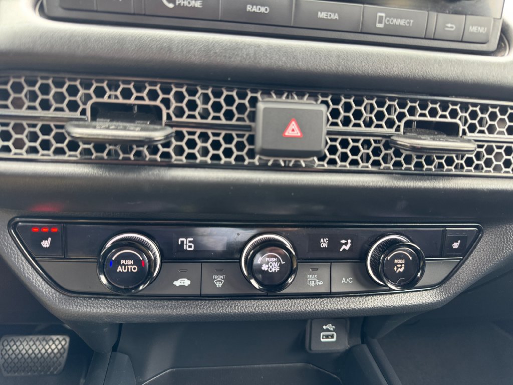 Used 2025 Honda HR-V Sport image 17