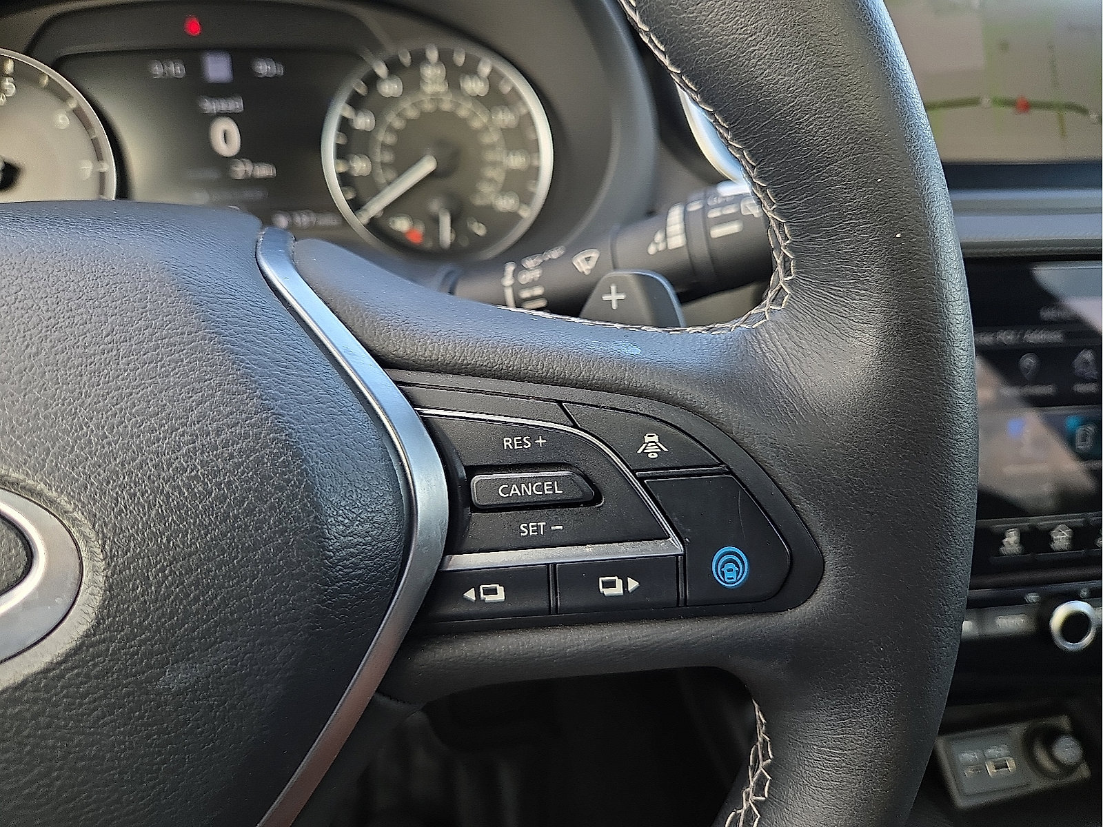 Used 2024 INFINITI QX50 Sport AWD/4WD image 18