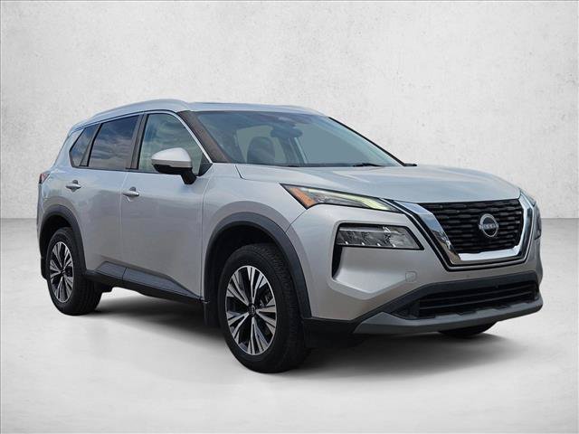Used 2022 Nissan Rogue SV w/ SV Premium Package FWD image 3