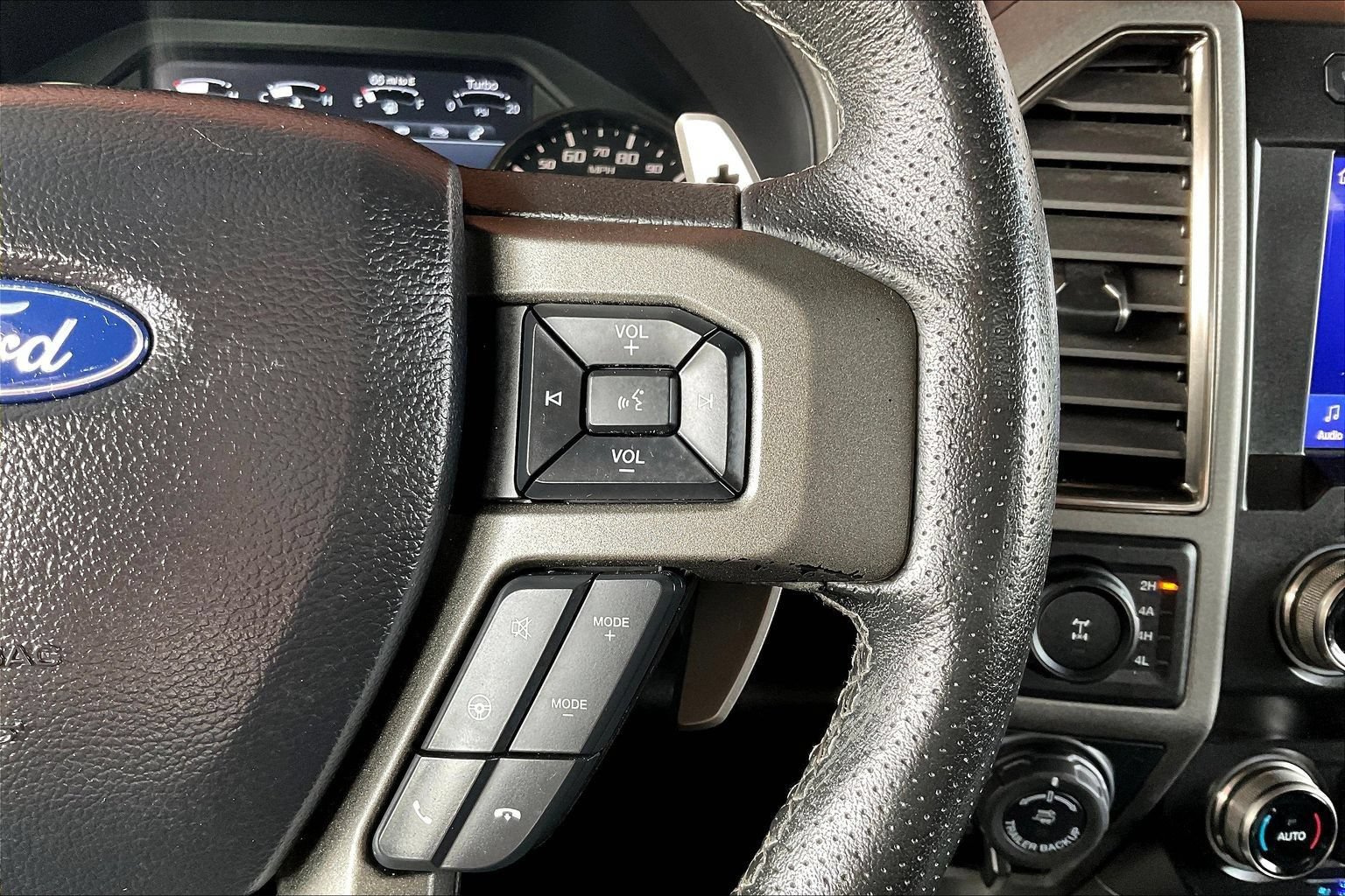 Used 2020 Ford F150 Raptor w/ Equipment Group 802A Luxury AWD/4WD image 11