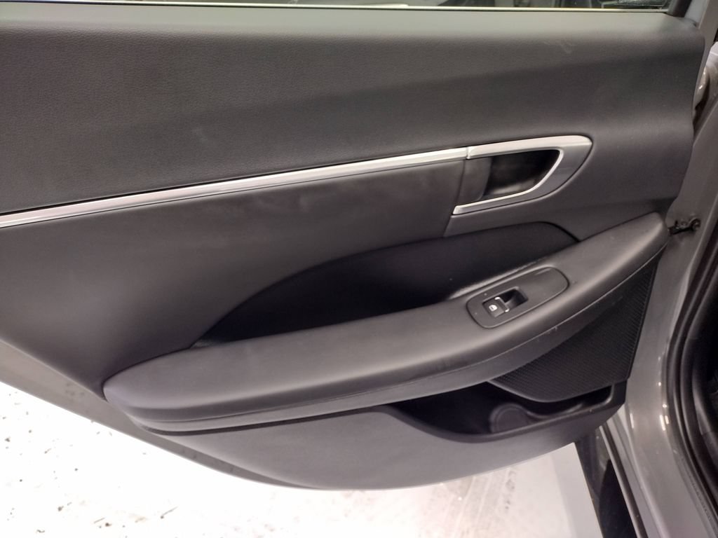 Certified 2023 Hyundai Sonata SEL FWD image 23