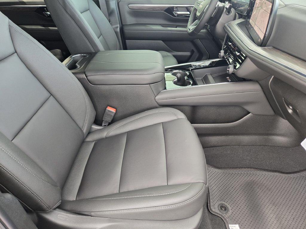 New 2026 Chevrolet Tahoe LT w/ Comfort Package RWD image 11
