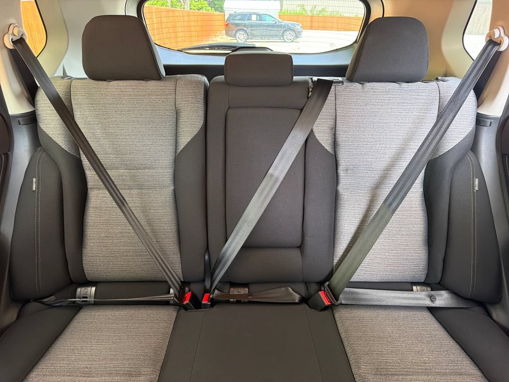 Used 2023 Nissan Rogue SV FWD image 28
