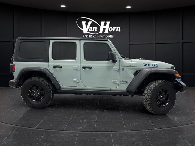 Used 2024 Jeep Wrangler Unlimited image 2