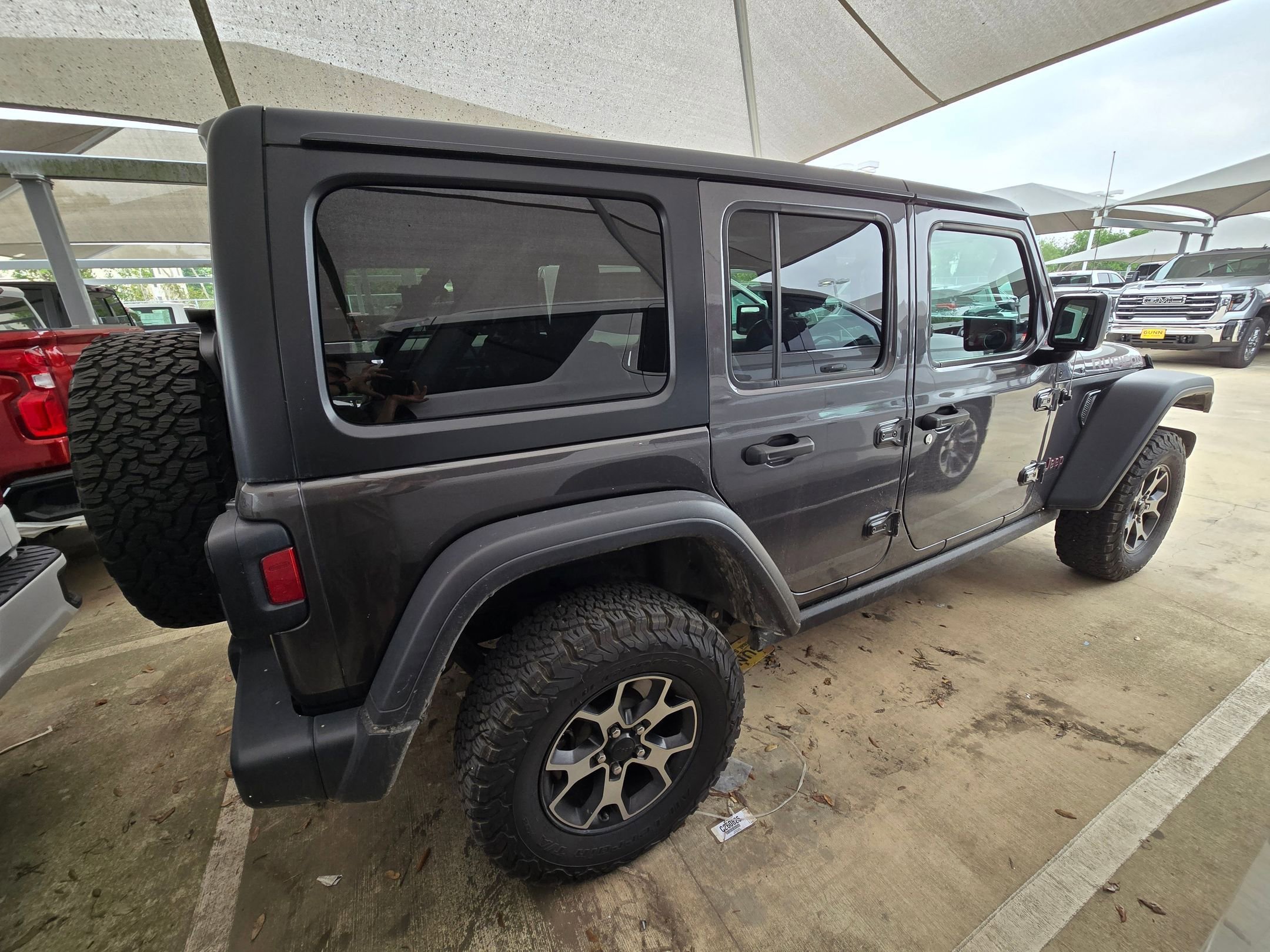 Used 2018 Jeep Wrangler Unlimited Rubicon AWD/4WD image 7