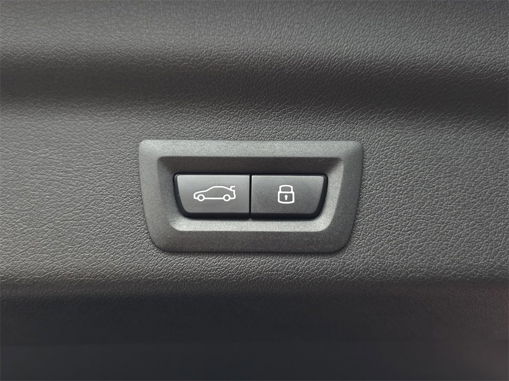 New 2026 BMW X1 xDrive28i w/ Technology Package image 13