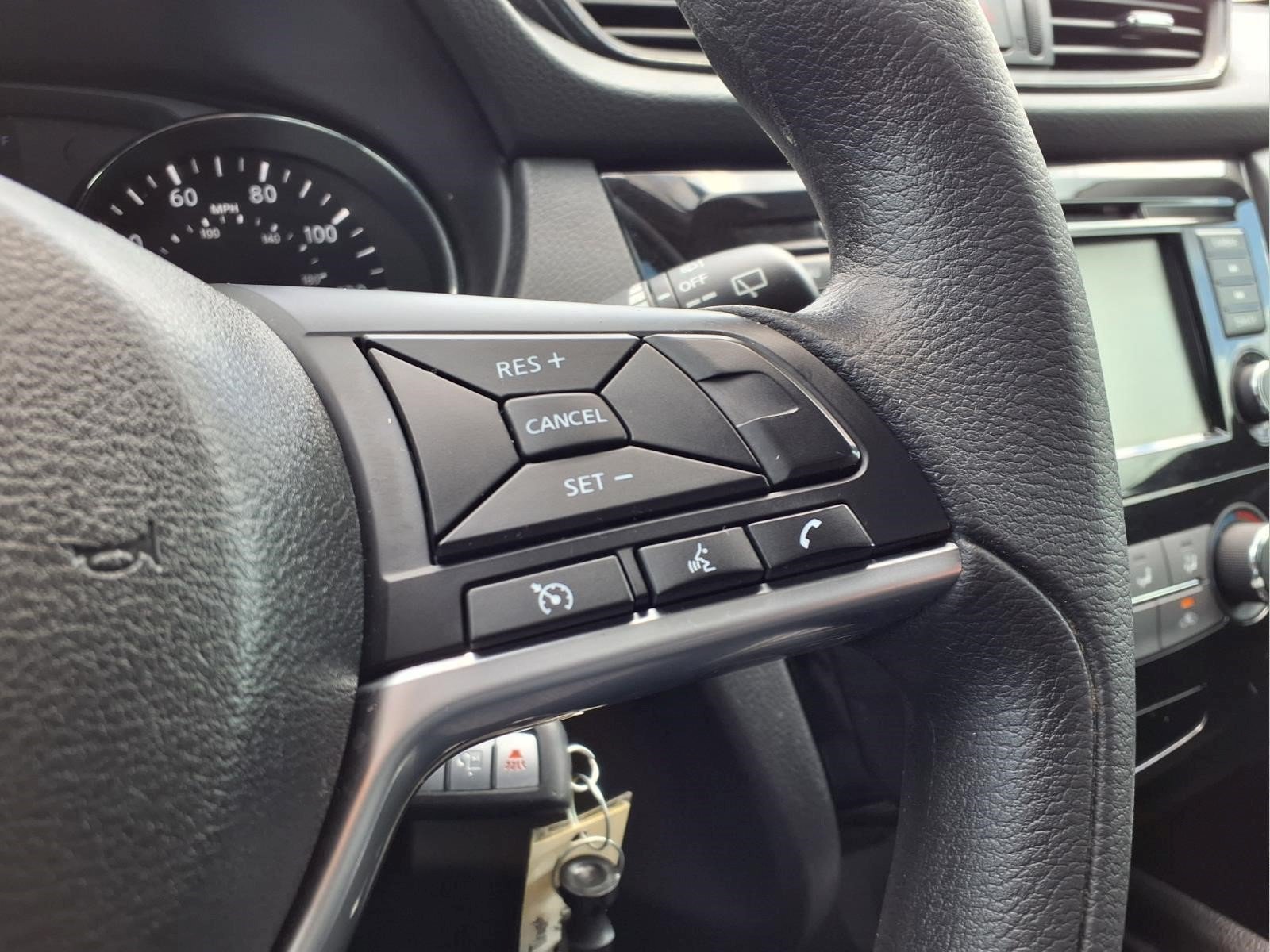 Used 2018 Nissan Rogue S FWD image 20