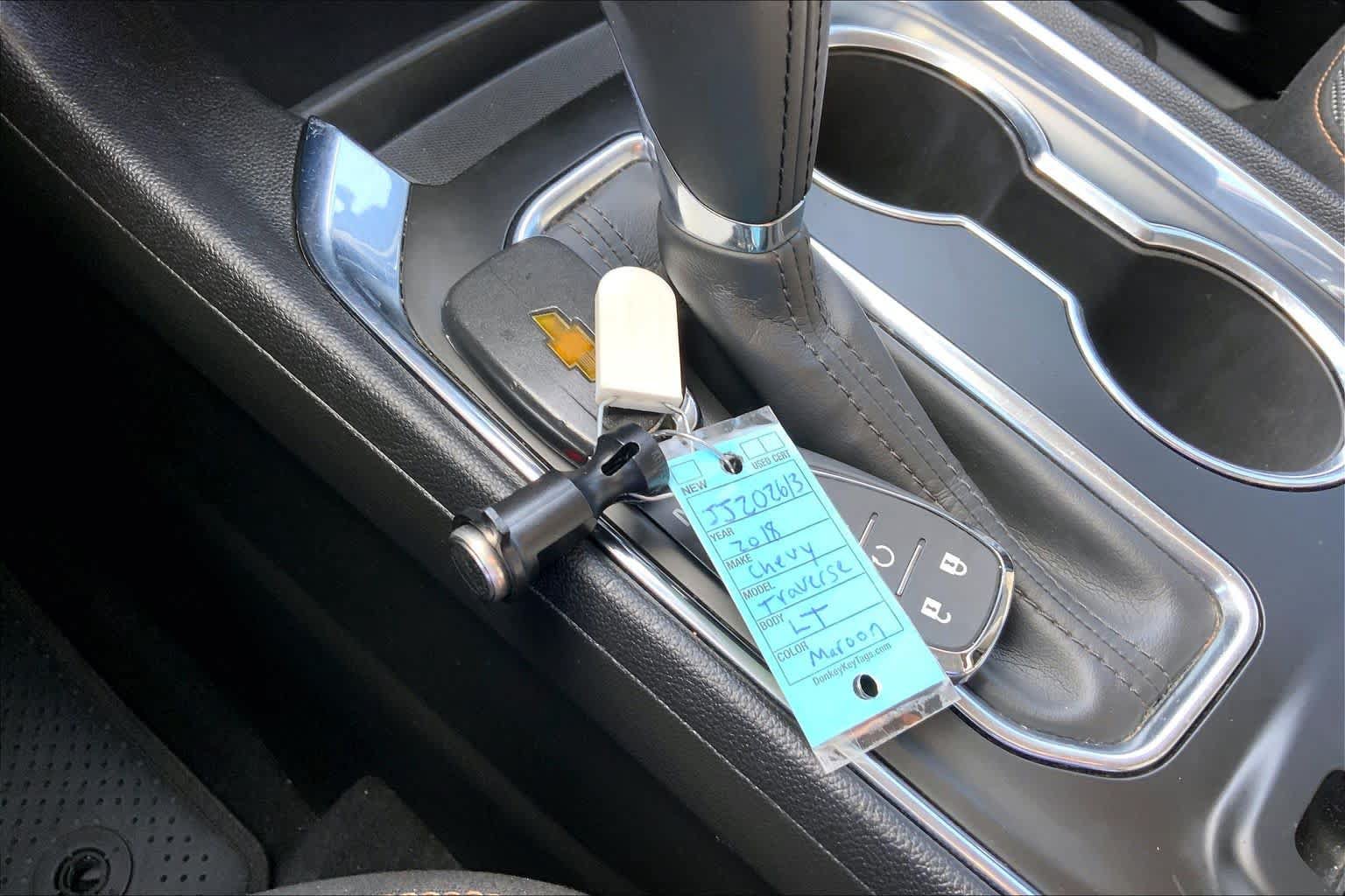 Used 2018 Chevrolet Traverse LT FWD image 14