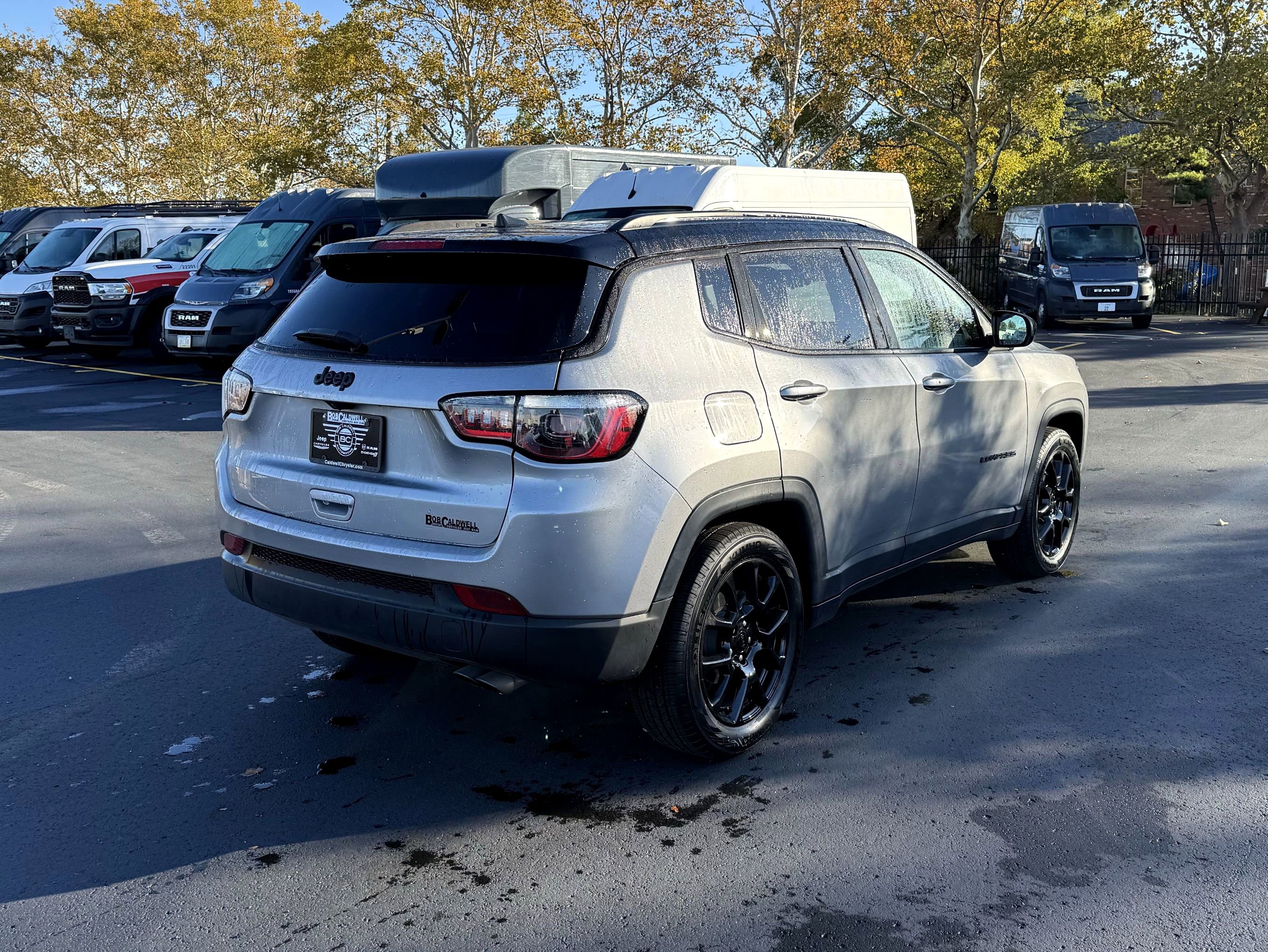 Used 2022 Jeep Compass Altitude image 8