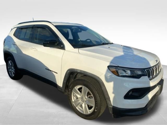 Used 2022 Jeep Compass Latitude image 7