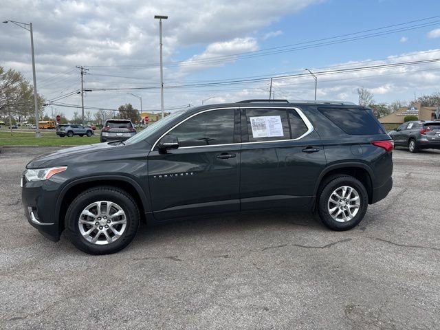 Used 2018 Chevrolet Traverse LT FWD image 2