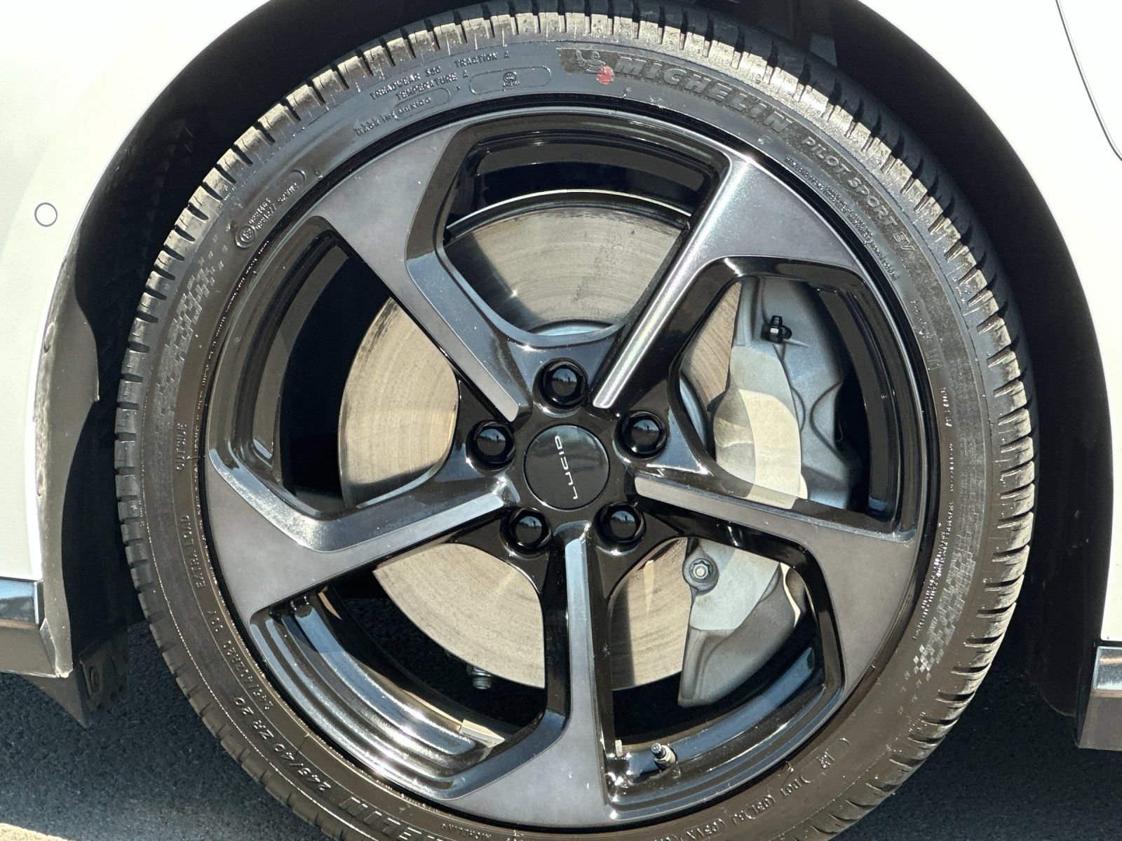 Used 2025 Lucid Air Touring AWD/4WD image 30