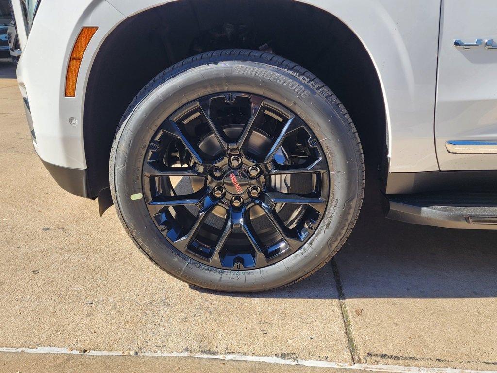 New 2026 GMC Yukon Elevation image 59