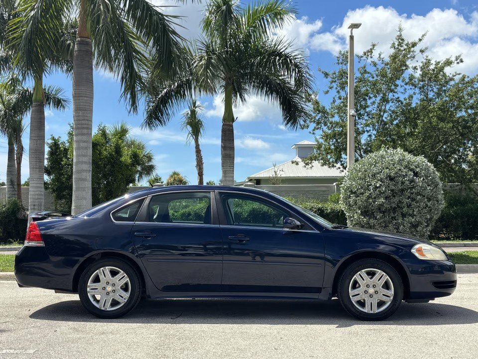 Used 2012 Chevrolet Impala LT FWD image 5