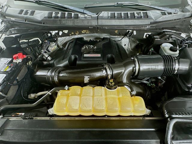 Used 2017 Ford F150 Raptor w/ Equipment Group 802A Luxury image 29