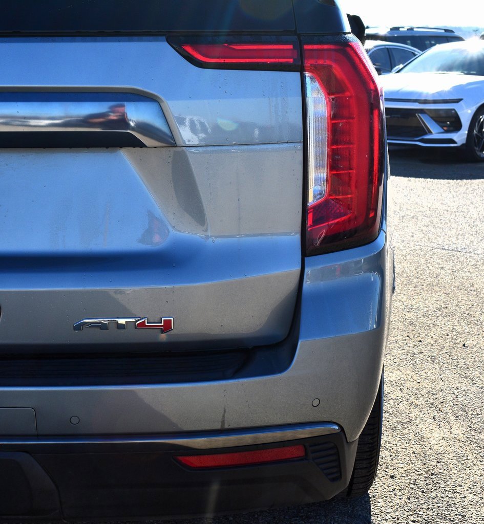 Used 2023 GMC Yukon XL AT4 w/ AT4 Premium Plus Package image 11