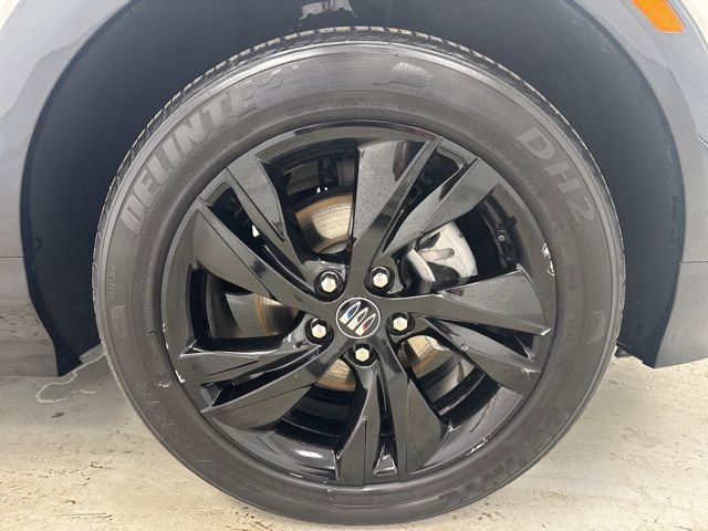 Used 2024 Buick Encore GX Sport Touring FWD image 30