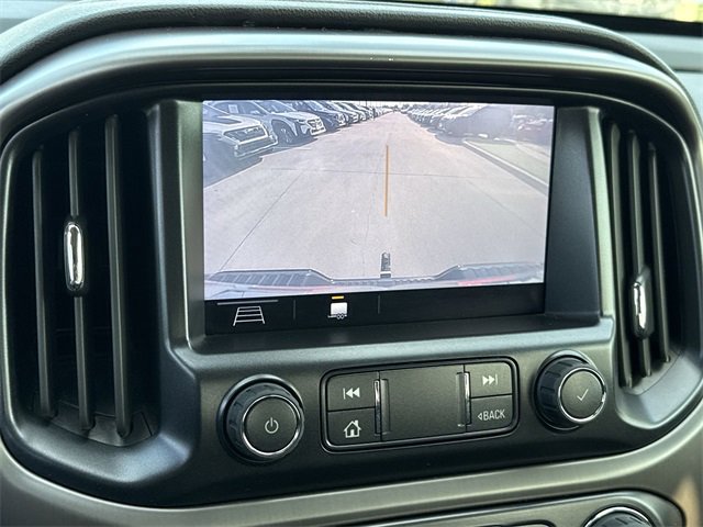 Used 2022 GMC Canyon AT4 image 25