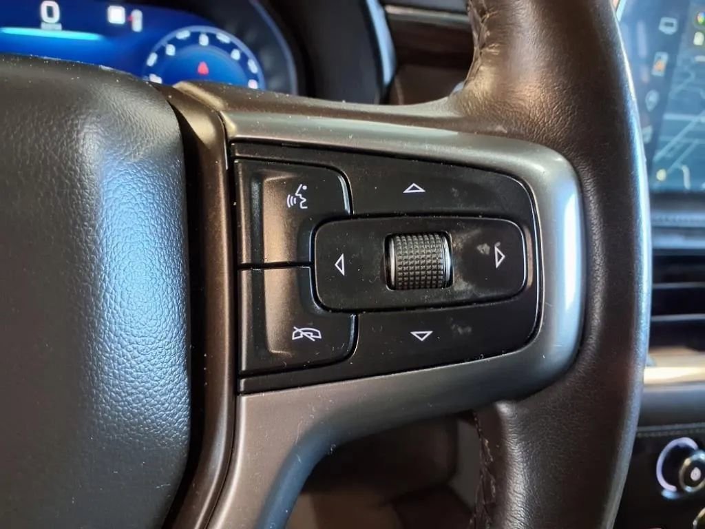 Used 2023 Chevrolet Tahoe LT AWD/4WD image 16