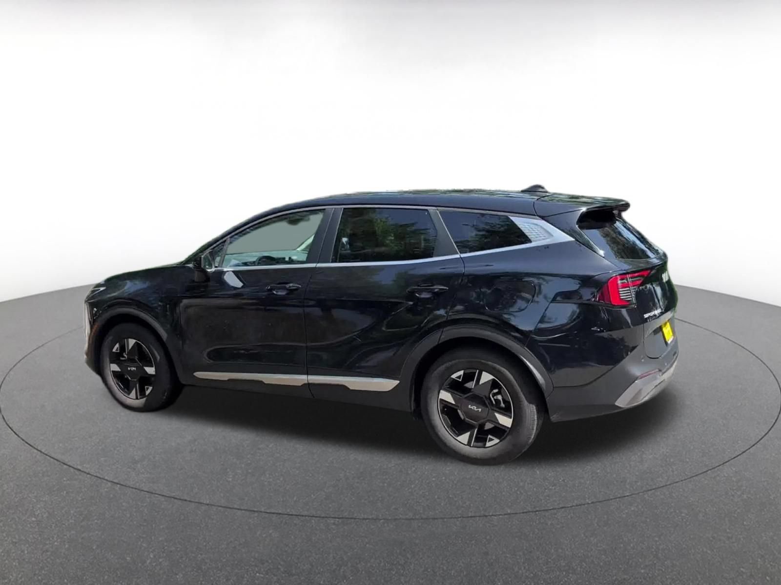 Used 2026 Kia Sportage LX FWD image 10