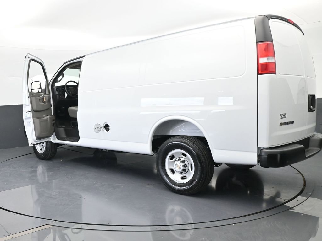 New 2025 Chevrolet Express 2500 w/ Driver Convenience Package image 73
