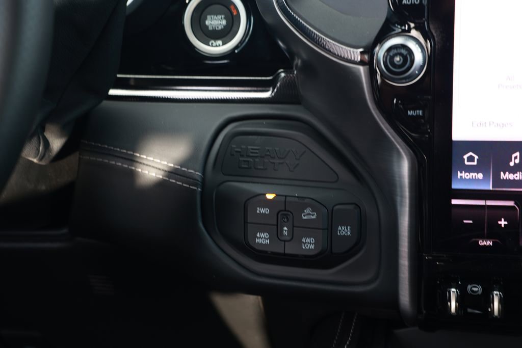 New 2026 RAM 2500 Rebel AWD/4WD image 32