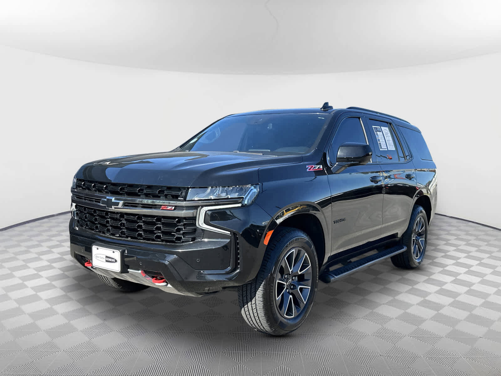 Used 2022 Chevrolet Tahoe Z71 image 2