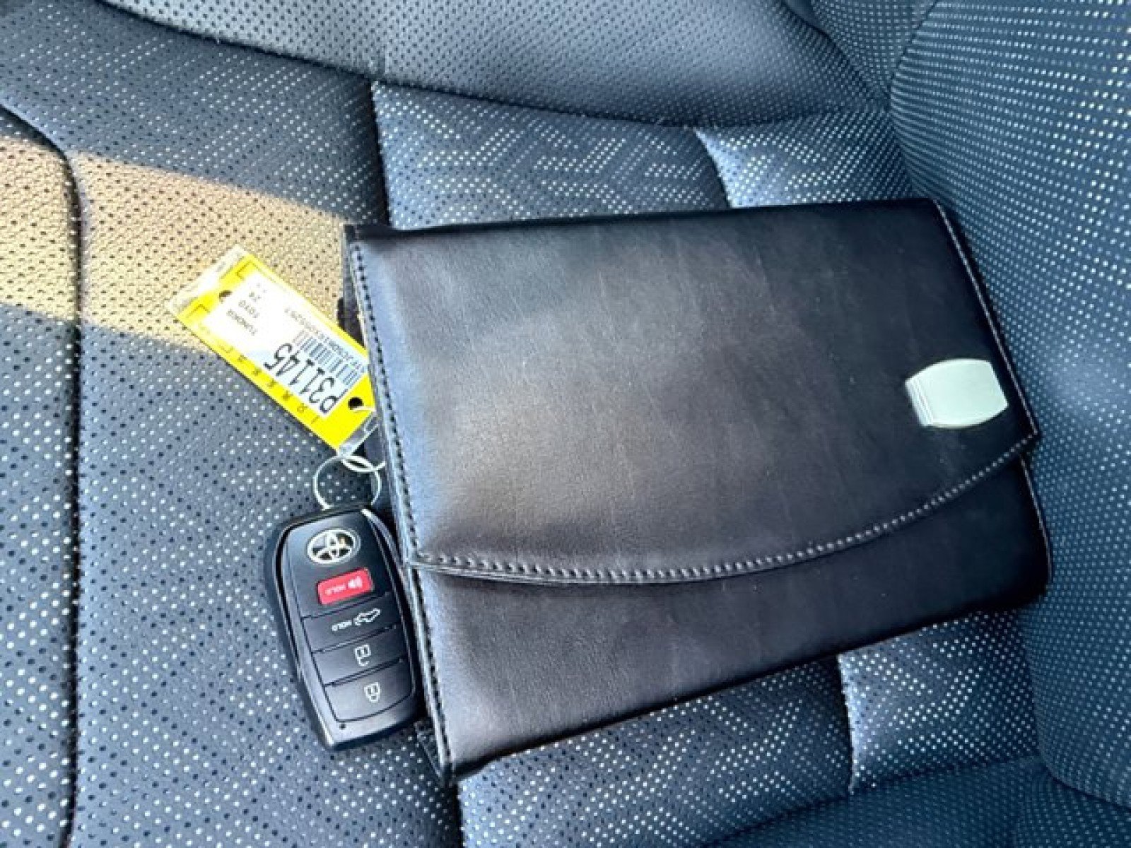 Used 2024 Toyota Tundra Limited image 21