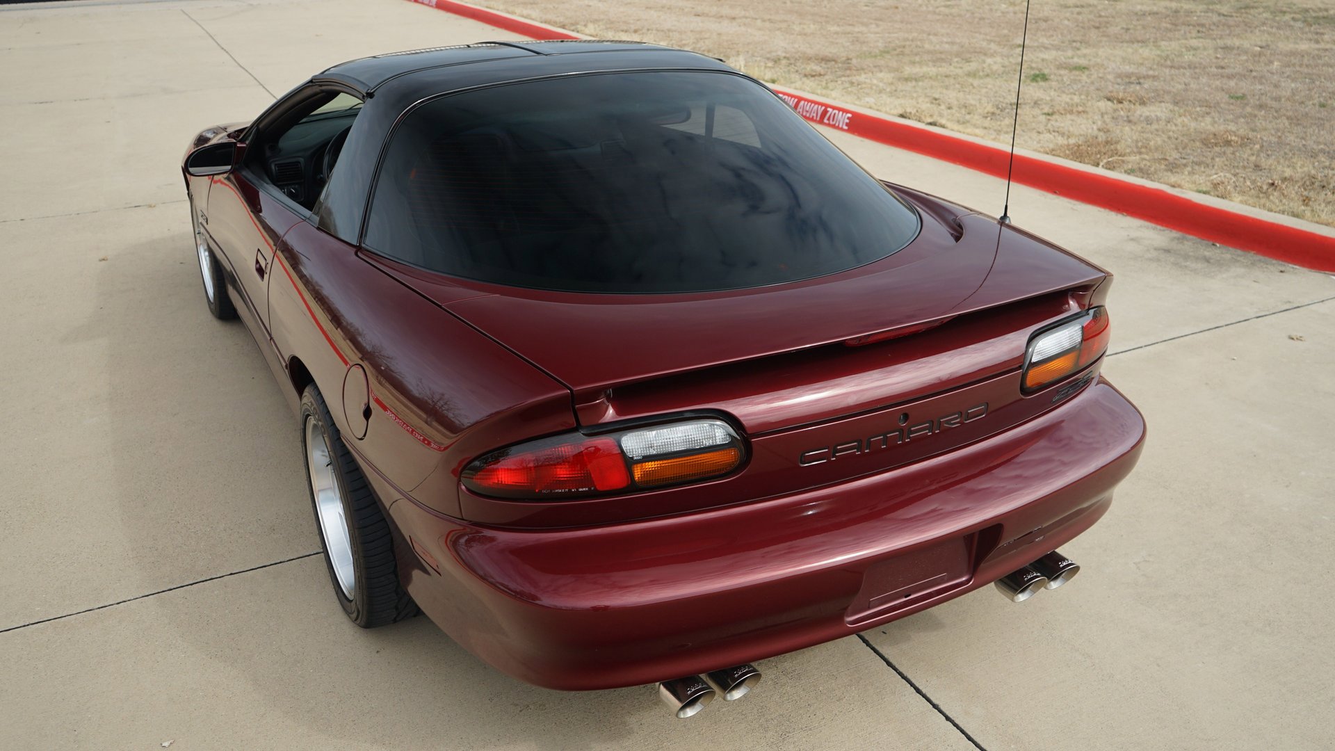 Used 2000 Chevrolet Camaro Z28 w/ Preferred Equipment Group 2 image 8