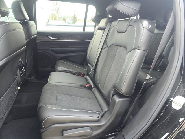 New 2026 Jeep Grand Cherokee L 4WD image 26