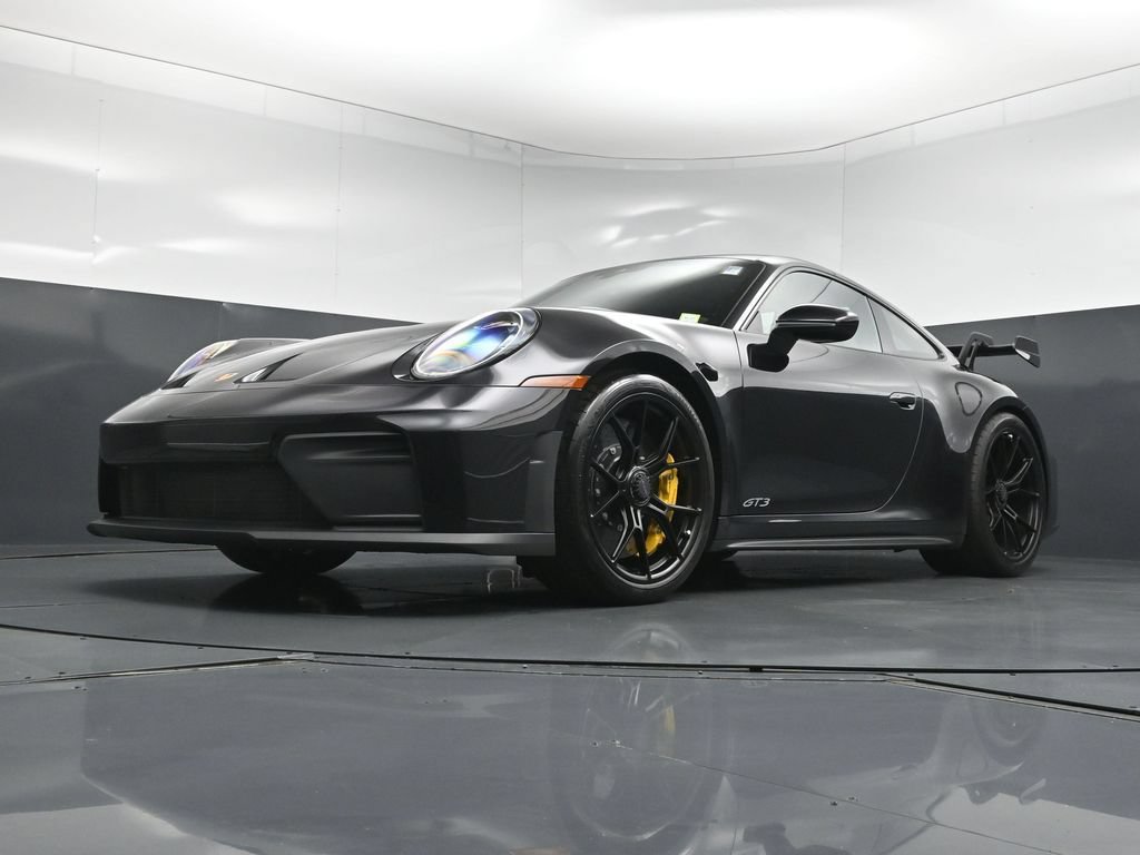 Certified 2026 Porsche 911 GT3 w/ Chrono Package RWD image 25