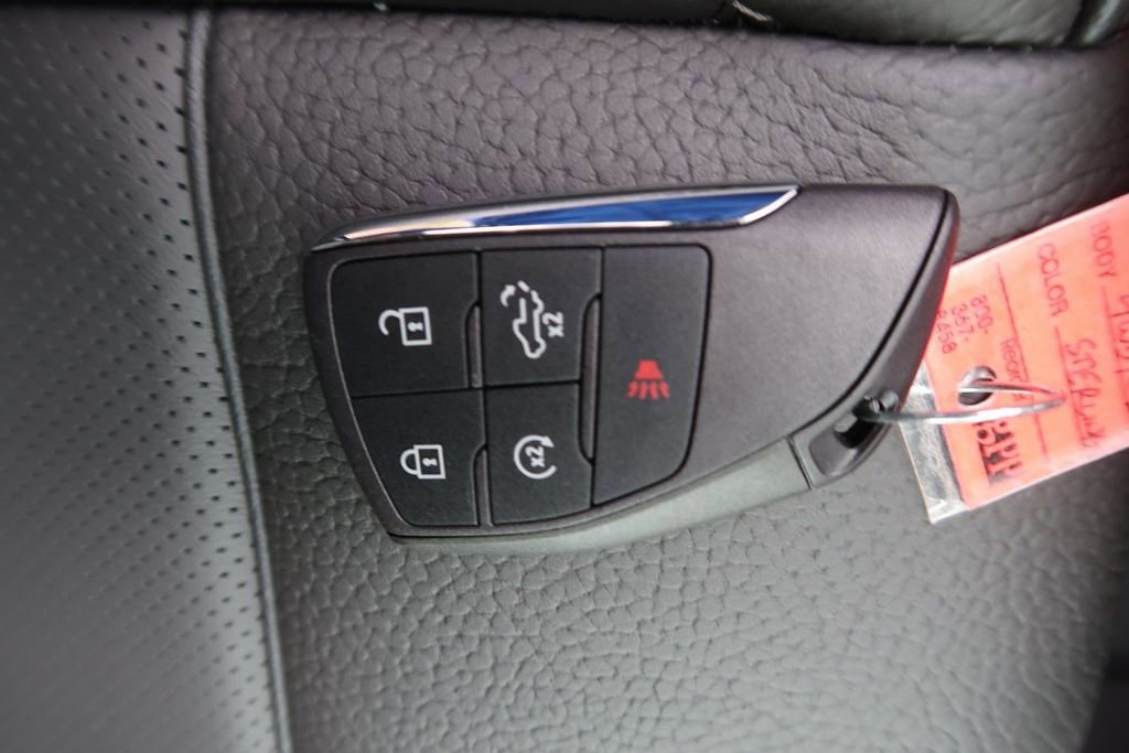 New 2026 GMC Sierra 3500 Denali w/ Denali Reserve Package image 25