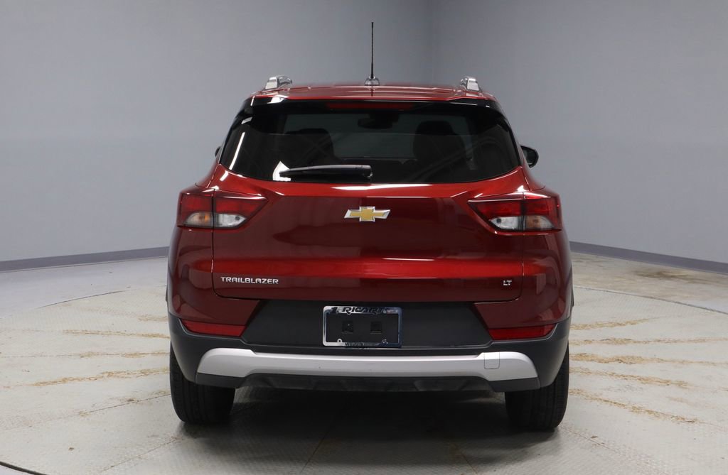 Used 2025 Chevrolet TrailBlazer LT FWD image 9