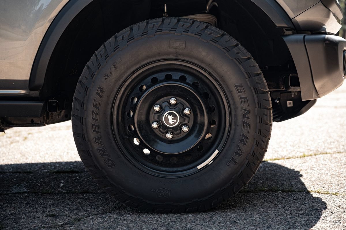 Used 2022 Ford Bronco Black Diamond AWD/4WD image 9