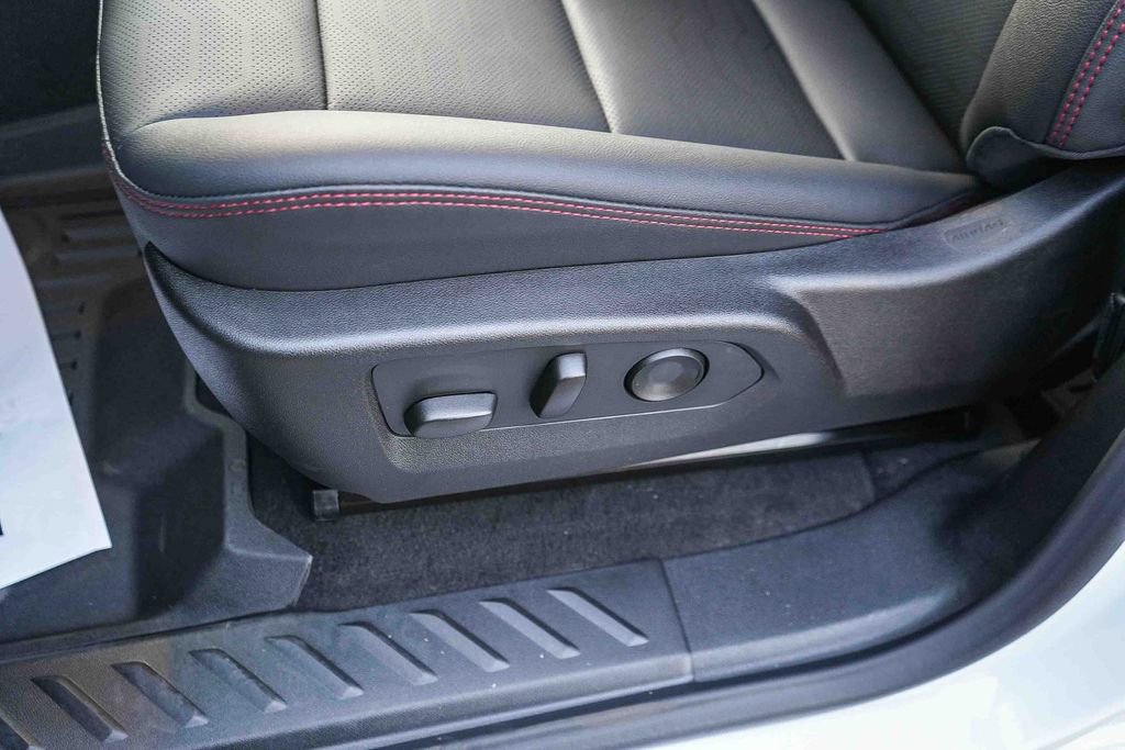 New 2026 Chevrolet Colorado Z71 w/ Technology Package AWD/4WD image 21