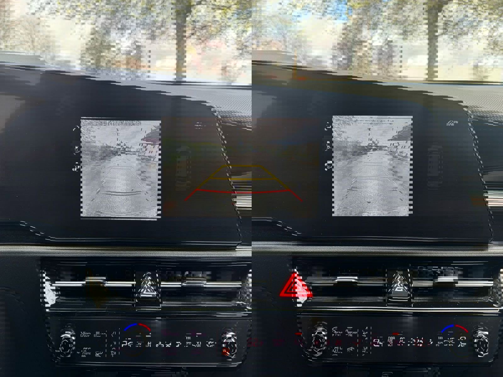 Used 2023 Kia Niro Wind w/ Wind Preserve Package FWD image 15