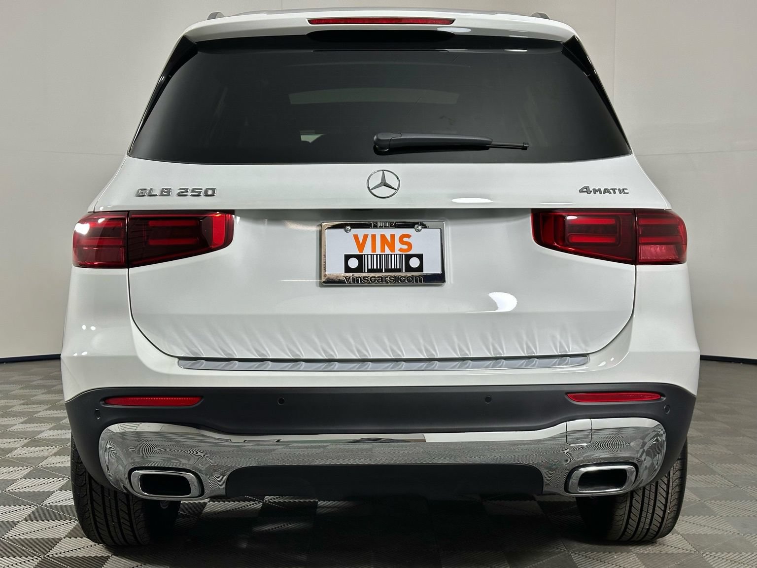 Used 2026 Mercedes-Benz GLB 250 4MATIC image 22