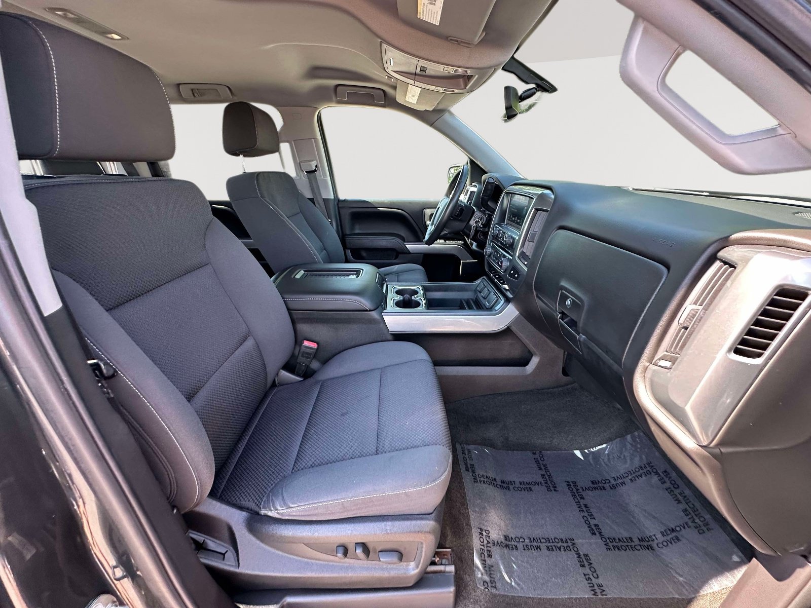 Used 2018 Chevrolet Silverado 1500 LT AWD/4WD image 27