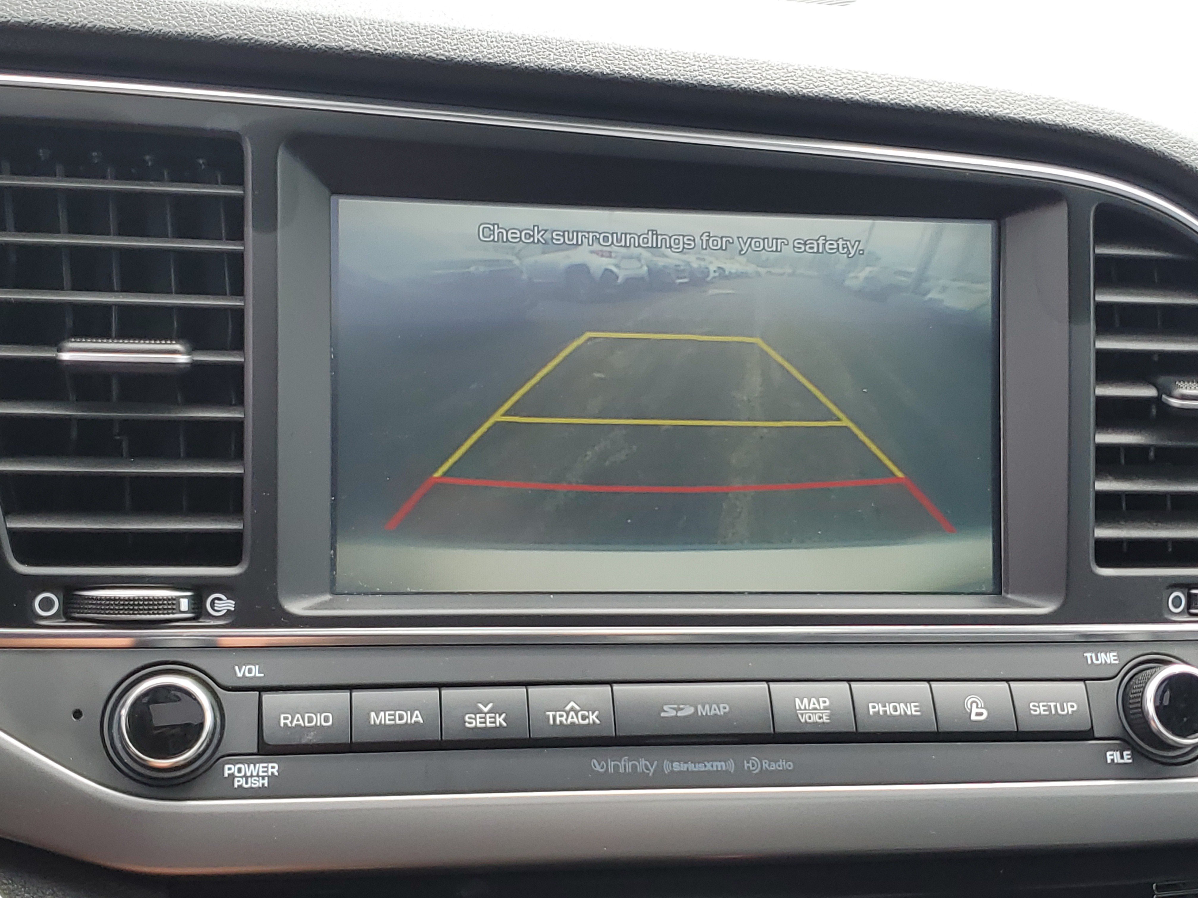 Used 2017 Hyundai Elantra Limited w/ Limited Tech Package 08 FWD image 27