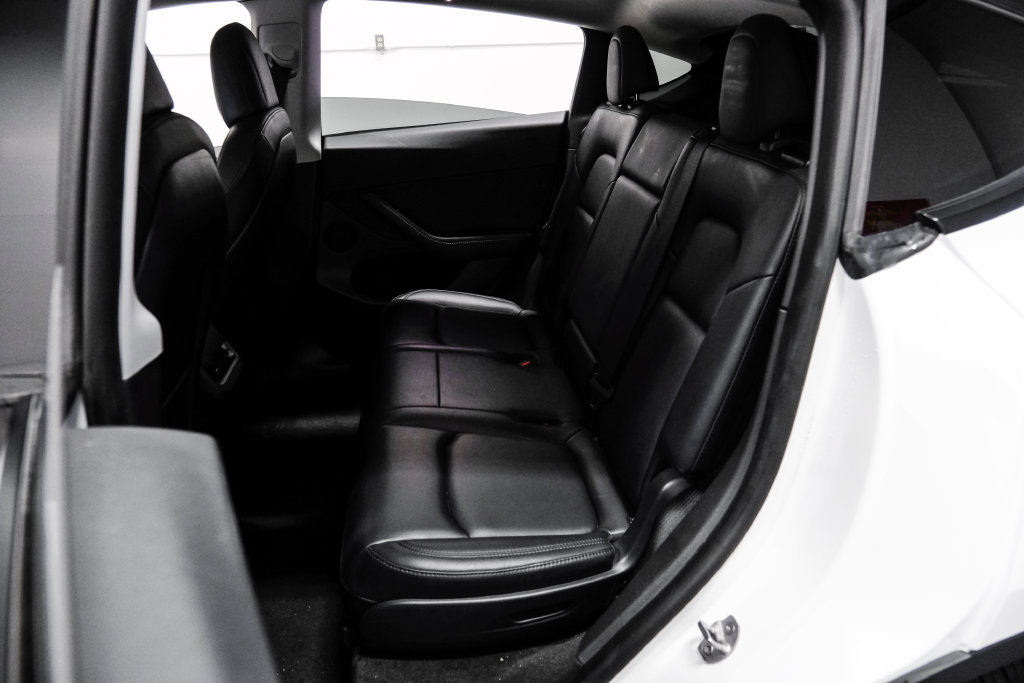 Used 2023 Tesla Model Y Long Range AWD/4WD image 48