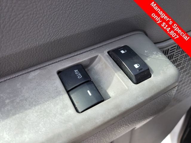 Used 2011 Ford E-350 and Econoline 350 Super Duty w/ Shuttle Bus Prep Pkg image 16